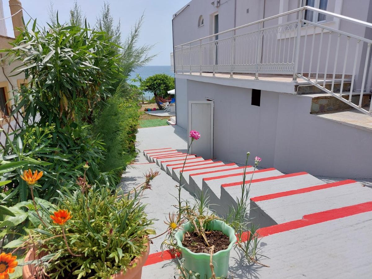 Leta Apartments Ájos Jeórjos Eksteriør bilde